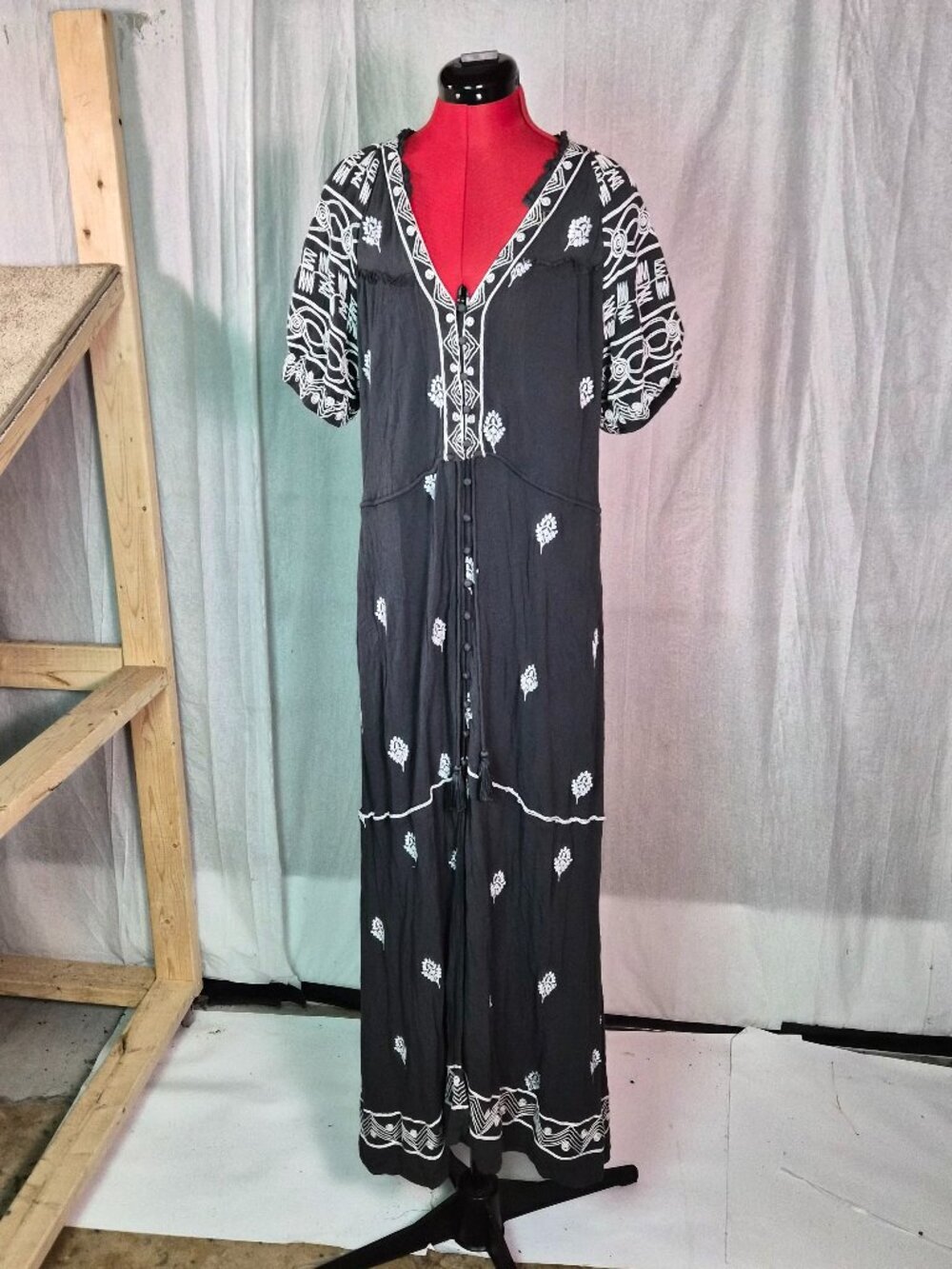 Free People Riley Embroidered Maxi Dress Gray Black Size Medium Boho G777